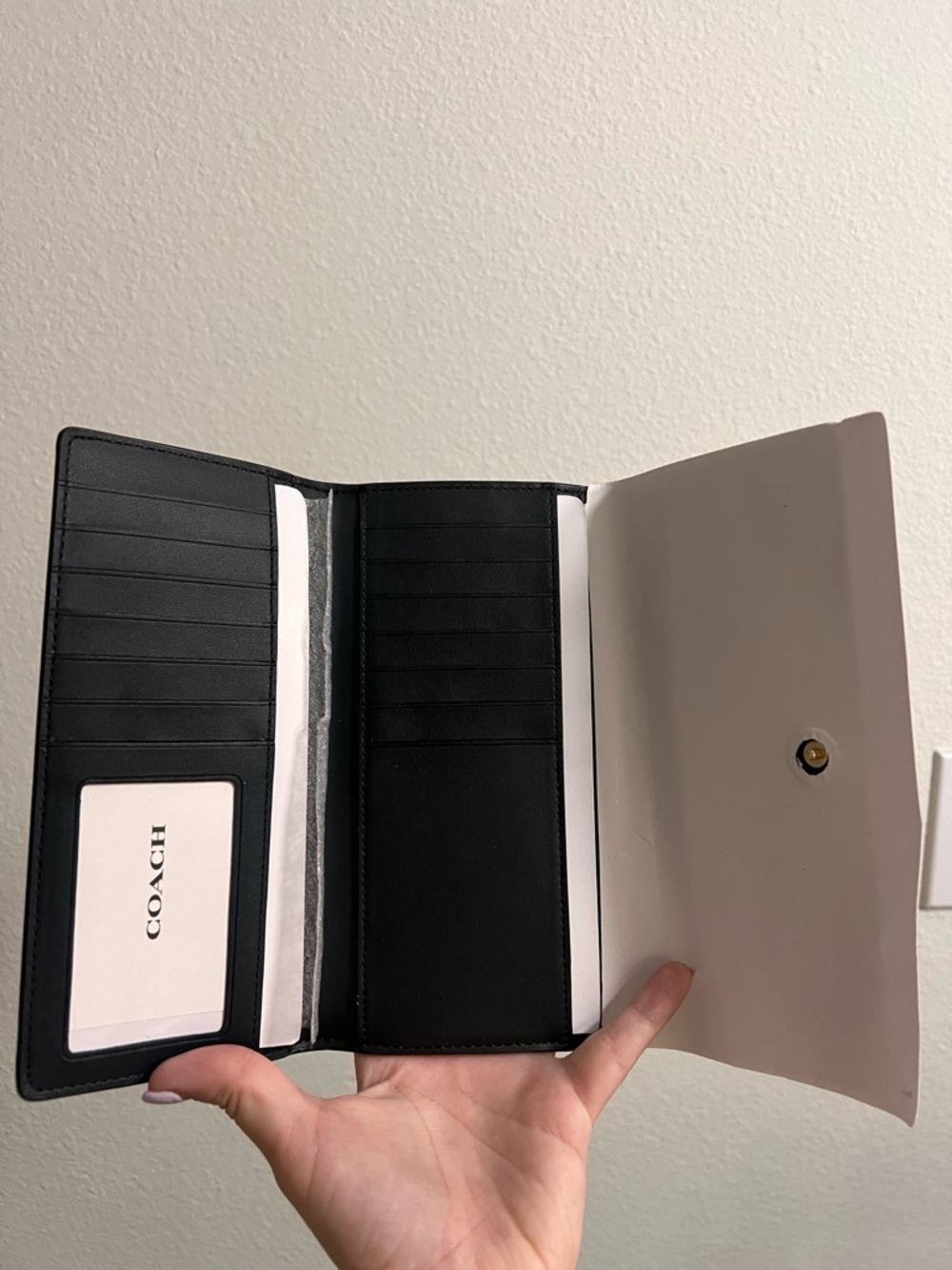 Coach Black Leather Continental Wallet with Brown Signature Trim - Picture 4 of 6